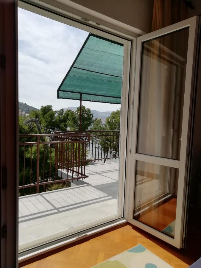 Apartmani Ante Τρογκίρ Εξωτερικό φωτογραφία