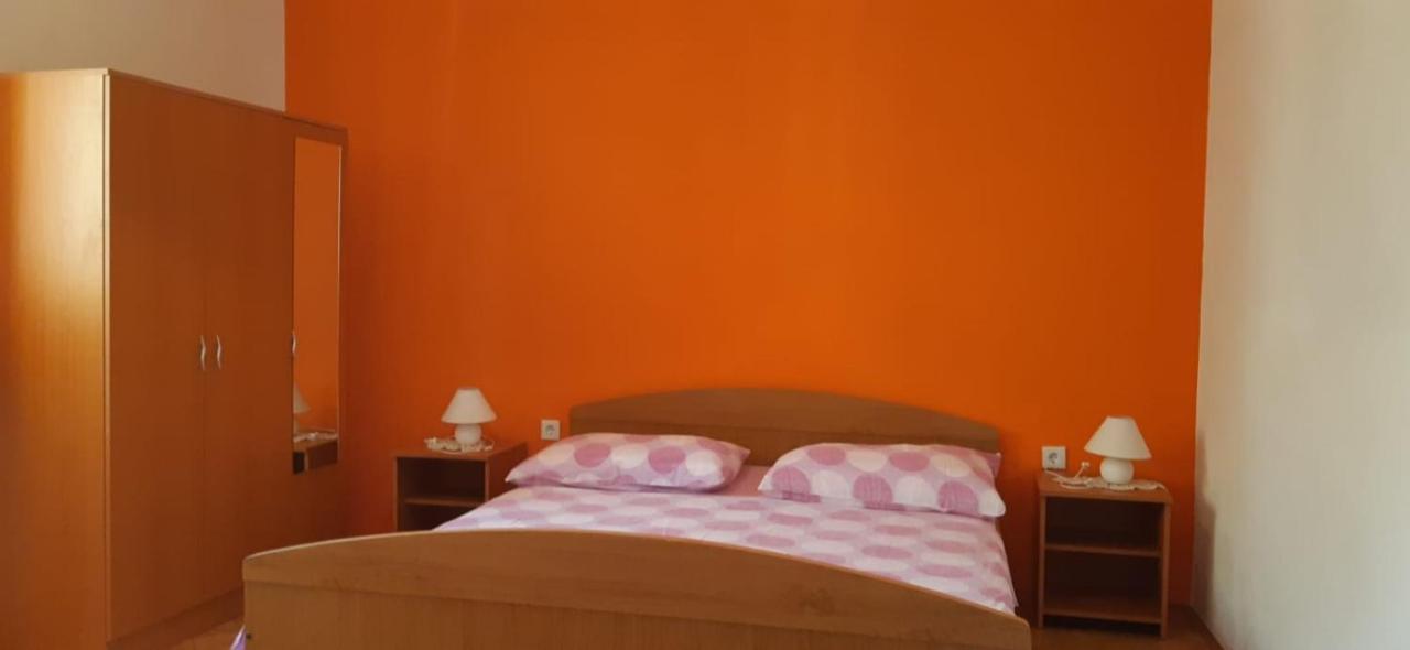 Apartmani Ante Τρογκίρ Εξωτερικό φωτογραφία