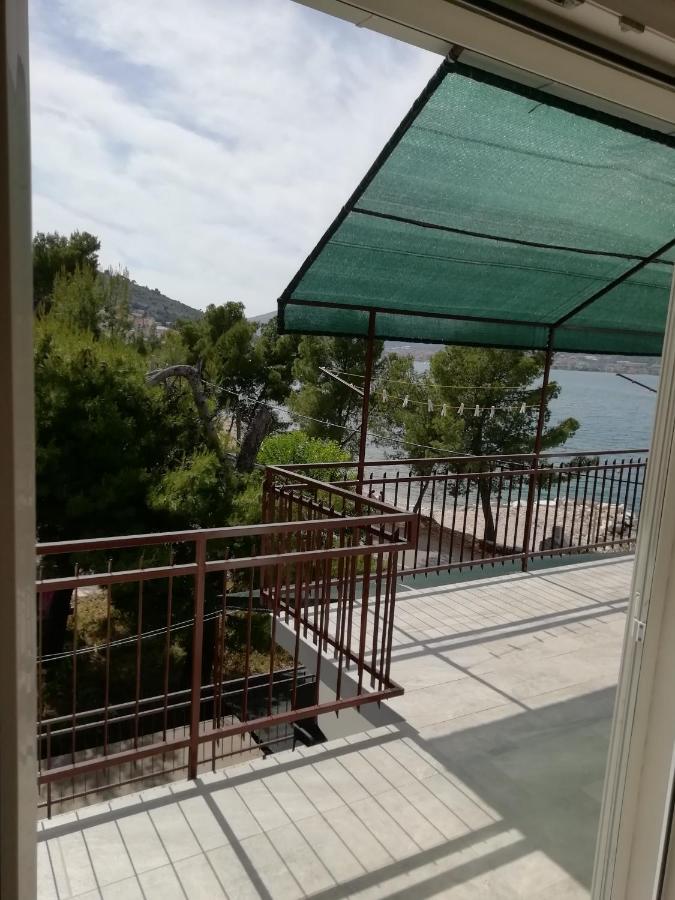 Apartmani Ante Τρογκίρ Εξωτερικό φωτογραφία