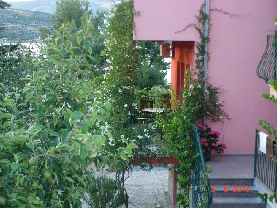 Apartmani Ante Τρογκίρ Εξωτερικό φωτογραφία